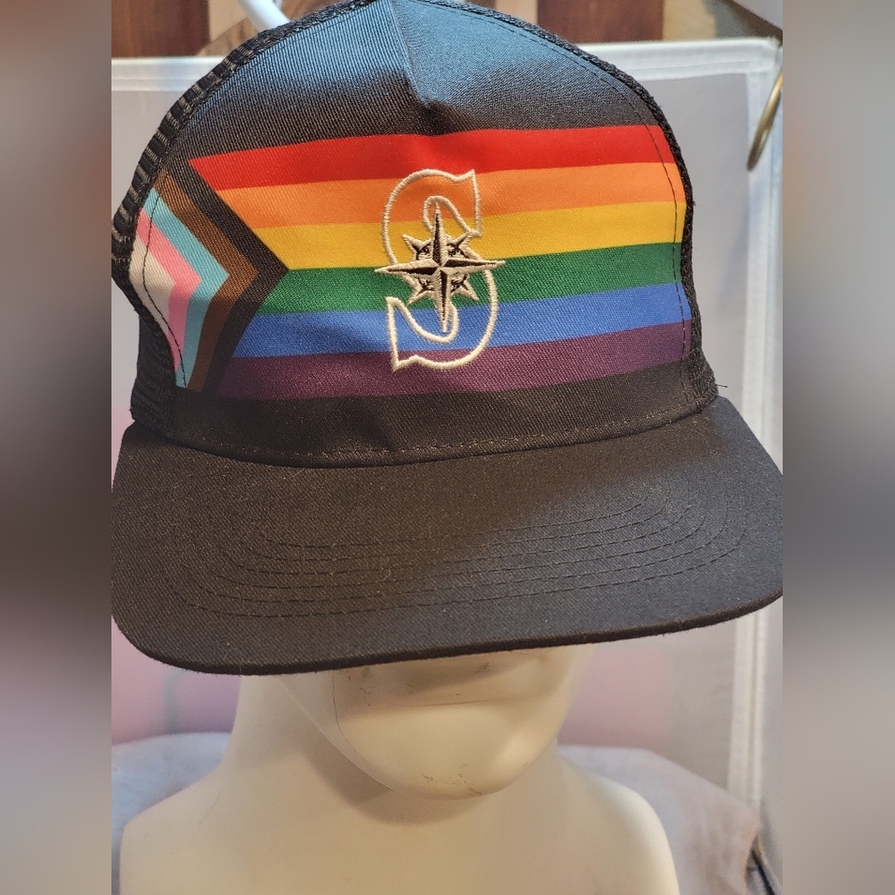 Seattle Mariners Limited Edition Rainbow Pride Hat 2022 OSFM